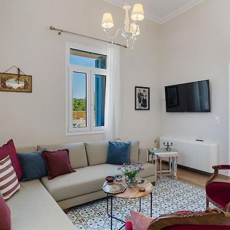 Neon Khorion  Villa Remedio מראה חיצוני תמונה